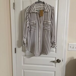 Blu Pepper NWT Striped Button-Up Shirt